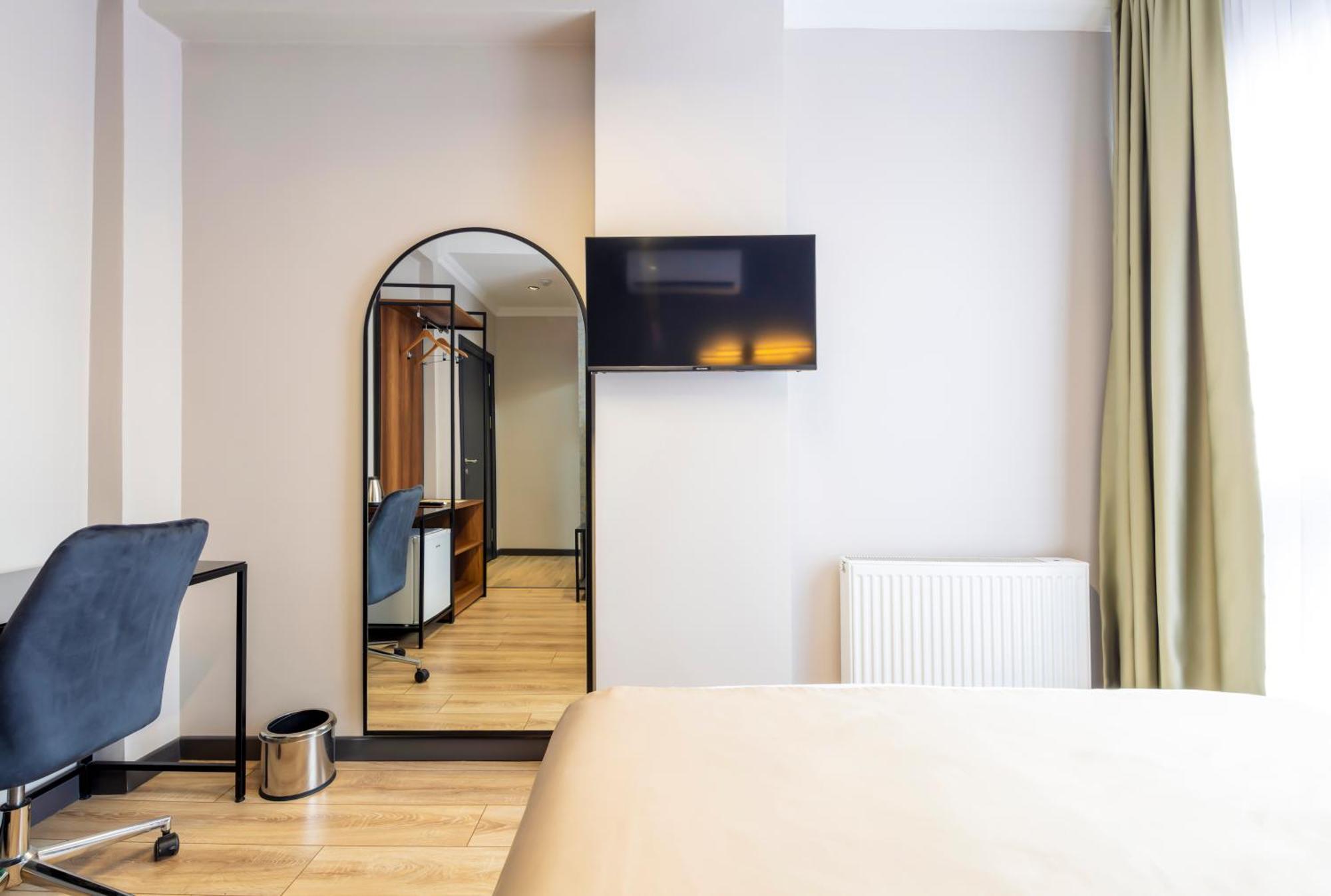 Hotel Lenora Airport & Istanbul Airport 3*